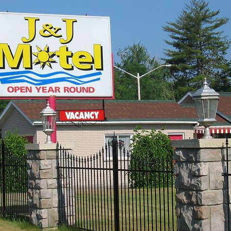 J & J Motel Wasaga Beach Exterior photo